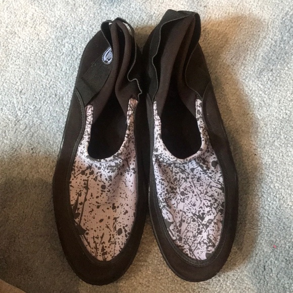 water shoes waterproof swim shoes size 11, like new - Picture 8 of 10